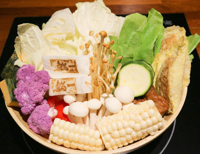 冬季戀歌【鮨一の鍋】雨在下，風在吹，溫暖在這裡