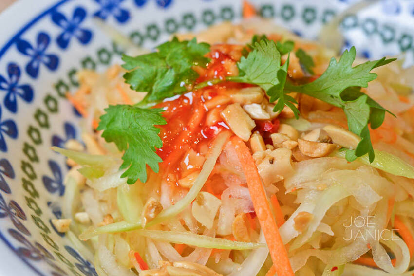 台北車站微風廣場【328加東叻沙】米其林推薦新加坡必吃美食來台灣啦