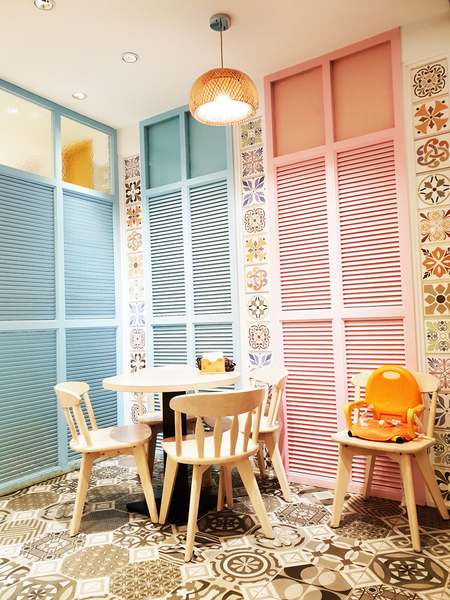 328加東叻沙(微風廣場)：♪北車微風。328加東叻沙♬ 米其林推薦 椰漿飯/原味叻沙/摩摩喳喳