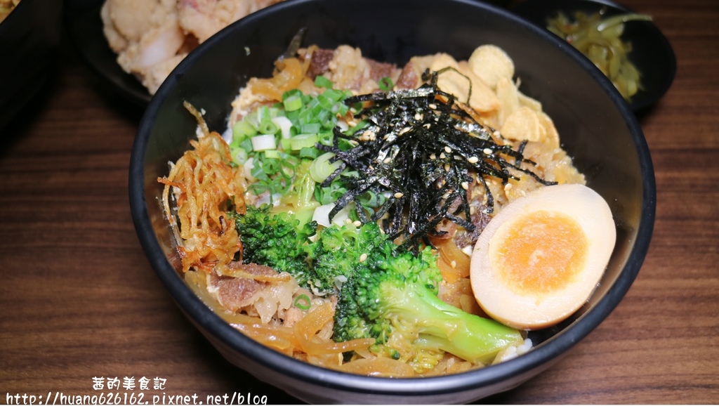 IMG_7494.JPG IMG_7494.JPG