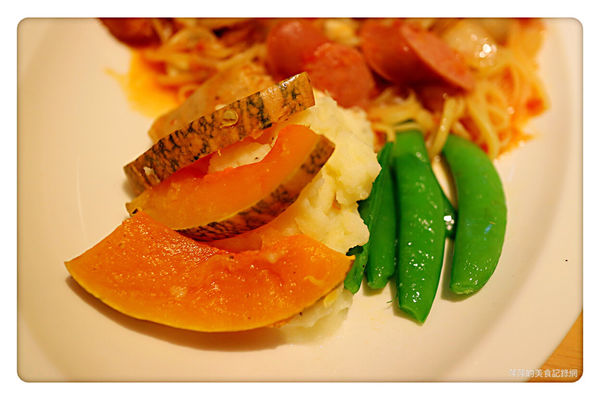 【台北美食】A.S café ~ 芝山站新開店❤️早午餐/手作甜點/義大利麵 - 捷運芝山站