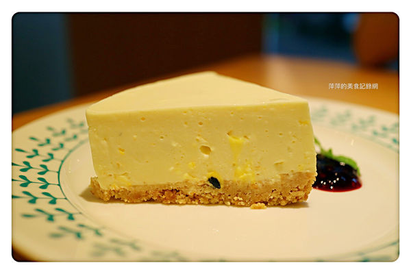 【台北美食】A.S café ~ 芝山站新開店❤️早午餐/手作甜點/義大利麵 - 捷運芝山站