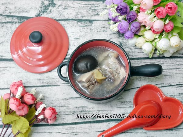 【宅配美食】唯顓 老滷豆干 枸杞雞湯 香菇雞湯 養生溫補的好味道 (14).JPG