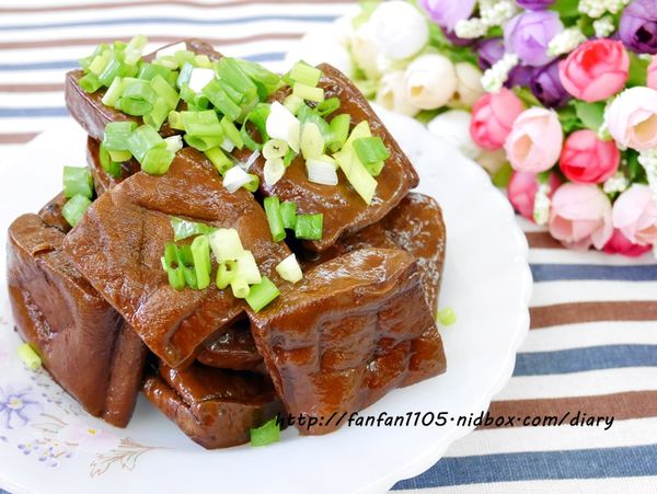 【宅配美食】唯顓 老滷豆干 枸杞雞湯 香菇雞湯 養生溫補的好味道 (4).JPG