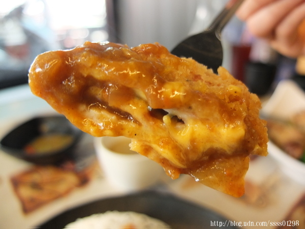 俏ciao平價義大利麵(台南大同店):台南美食【俏ciao平價義式料理】省荷包品嚐平價美味義大利麵 咖哩飯 台南南區午晚餐、家庭朋友聚餐好選擇