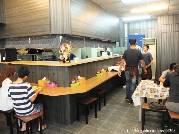 俏ciao平價義大利麵(台南大同店):台南美食【俏ciao平價義式料理】省荷包品嚐平價美味義大利麵 咖哩飯 台南南區午晚餐、家庭朋友聚餐好選擇