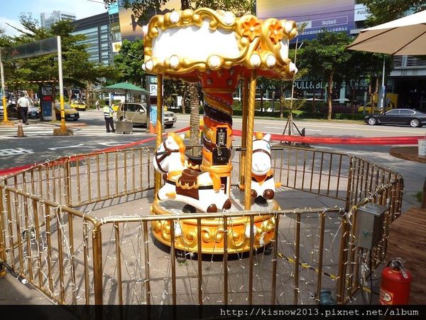 歐風嘉年華15-旋轉木馬.JPG