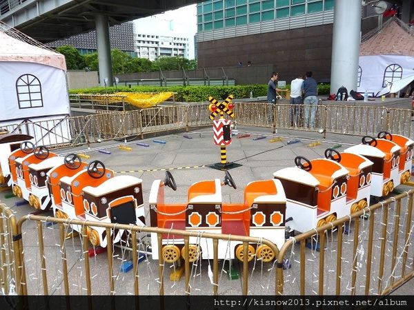 歐風嘉年華13-小火車.JPG