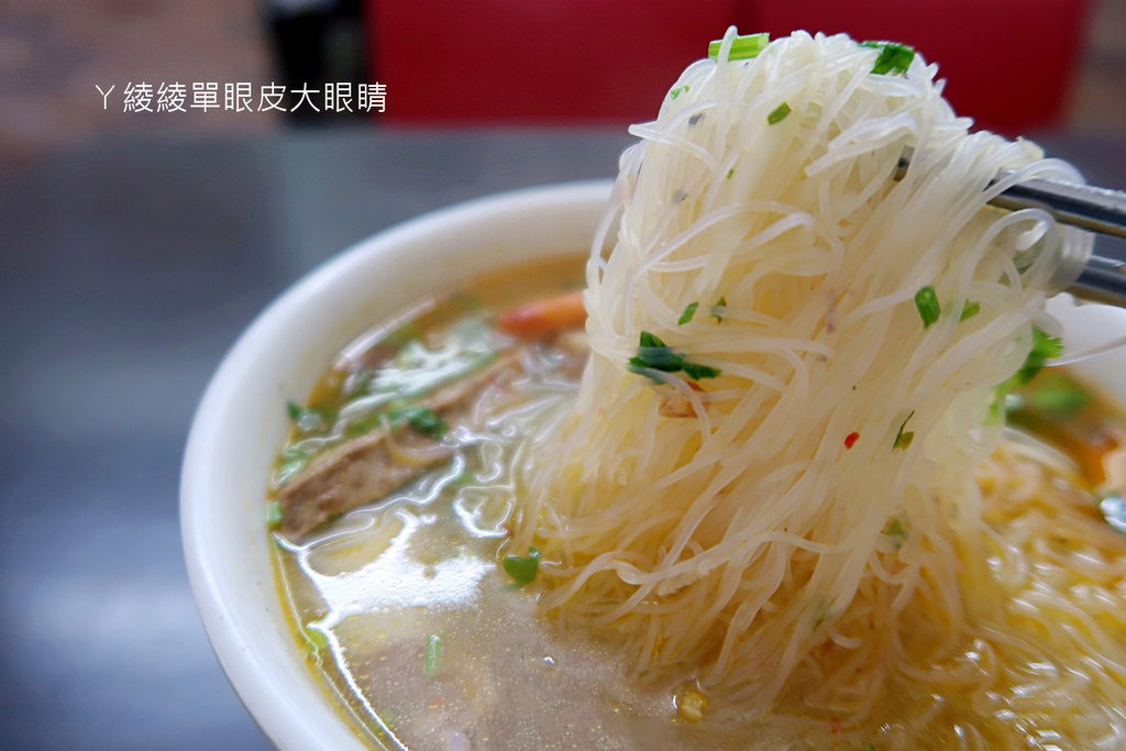 新竹在地美食、小吃店推薦！欣記快炒 飯麵粥館