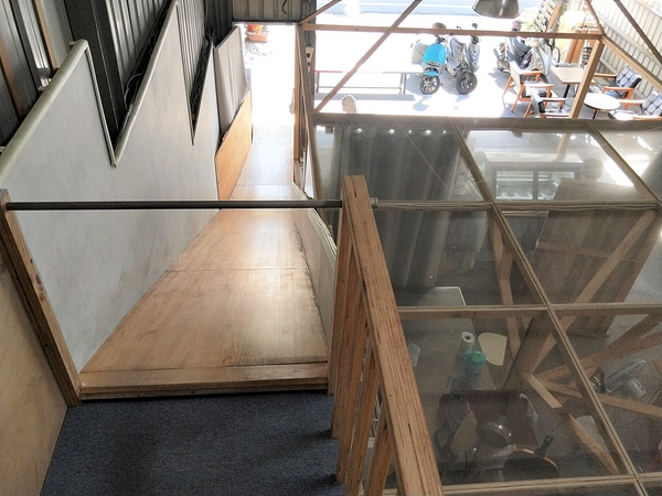 Yeti耶堤義士手工冰淇淋：【彰化員林景點】Yeti耶緹義式手工冰淇淋~假日限定木製溜滑梯