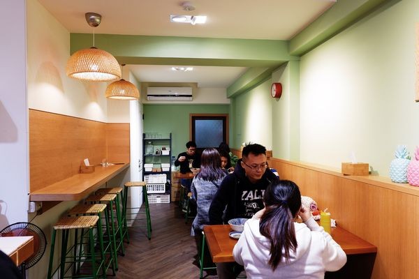 【食記】台中・南屯｜春梅家，來自媽媽的好味道麵食館・文青風格的家常麵食堂｜IKEA周邊