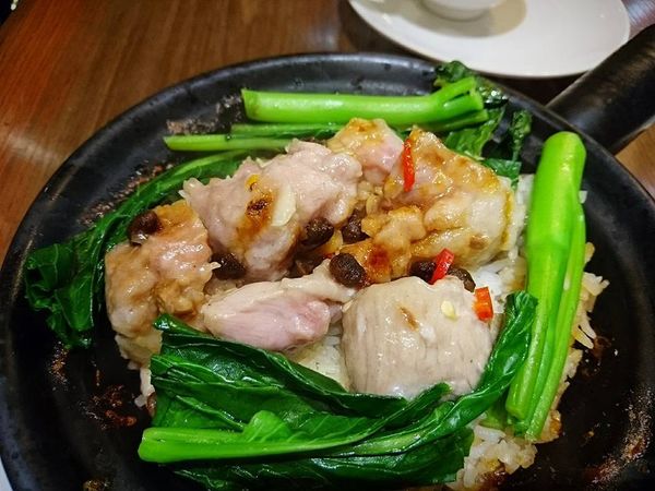 22554930_1663425947022421_286948580608260466_n