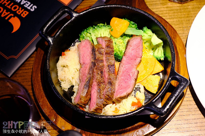 jack brother steak house,jackbrothersteakhouse,傑克兄弟牛排價格,傑克兄弟牛排菜單,傑克兄弟牛排評價,傑克兄弟牛排館,南屯好吃牛排,台中南屯美食,台中好吃牛排,台中碳烤牛排推薦,台中美國牛 @強生與小吠的Hyper人蔘~