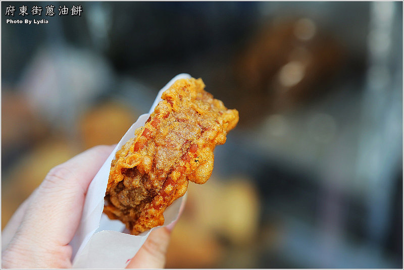 【食記│台南】府東街蔥油餅/芋頭餅~佛心價的無名炸物/巷弄銅板美食/內行人才知道/每日限量賣完就收