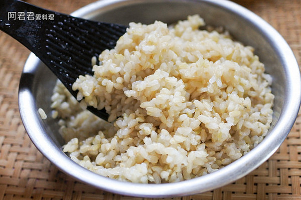 米樂銀川 花蓮有機米：[宅配]米樂銀川-花蓮有機米/有機糙米/銀川玄米茶。用銀川有機米做好吃米飯料理