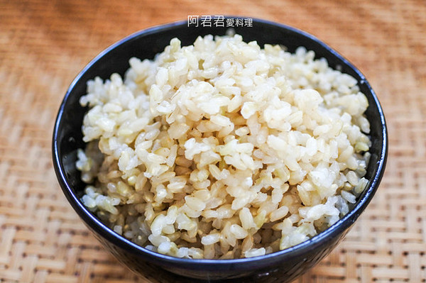 米樂銀川 花蓮有機米：[宅配]米樂銀川-花蓮有機米/有機糙米/銀川玄米茶。用銀川有機米做好吃米飯料理