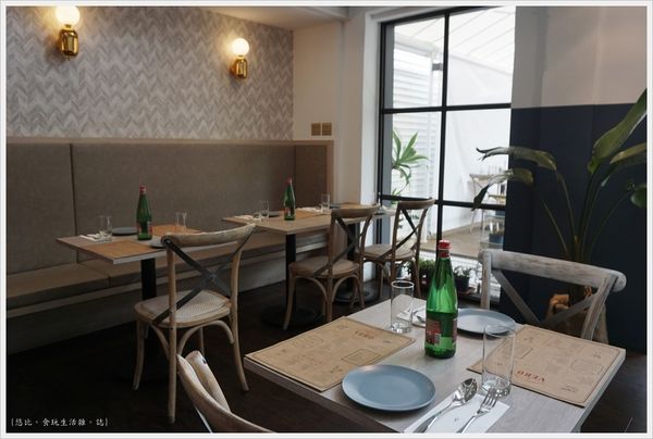 米若-10-店內座位.JPG