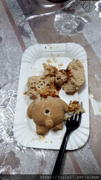 20200412_120657620_iOS