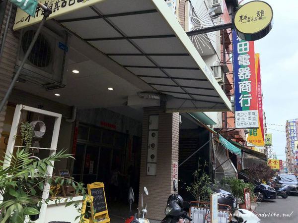 耕者有其甜:台中美食│耕者有其甜〃超萌"來福旺旺"狗狗蛋糕、還有誠實豆沙包上市囉!