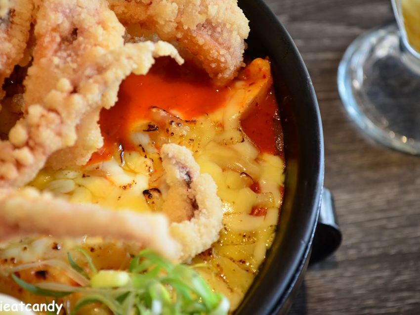 深藏在彰化員林的超好吃的起司魷魚年糕鍋~牽絲濃郁口感令人欲罷不能！