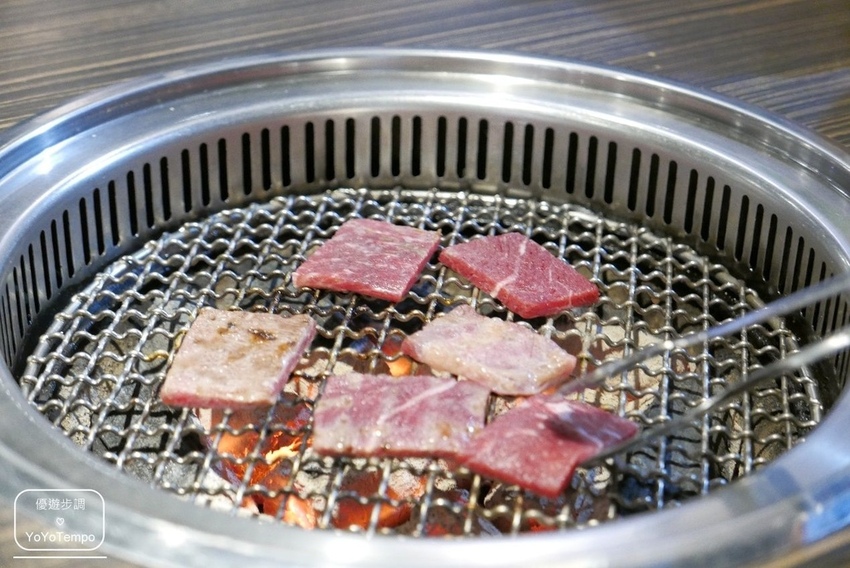【台中】好客燒烤台中老虎城- 海鮮炭火燒肉吃到飽｜新鮮食材與調酒，應有盡有_YoYoTempo優遊步調_image037.jpg