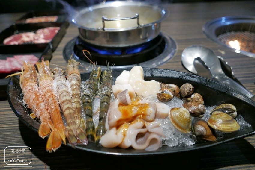 【台中】好客燒烤台中老虎城- 海鮮炭火燒肉吃到飽｜新鮮食材與調酒，應有盡有_YoYoTempo優遊步調_image029.jpg
