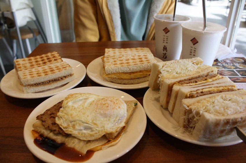 【行天宮美食】真芳-招牌三明治/手工古早味蛋餅/紅茶牛奶|台北推薦平價早午餐