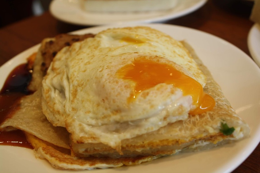 【行天宮美食】真芳-招牌三明治/手工古早味蛋餅/紅茶牛奶|台北推薦平價早午餐