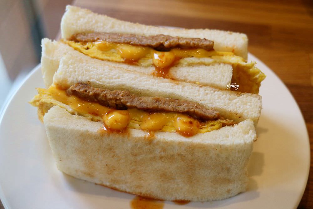 [行天宮站]真芳-碳烤吐司/紅茶牛奶 民生店 古早味粉漿蛋餅 - ifunny 艾方妮的遊樂場