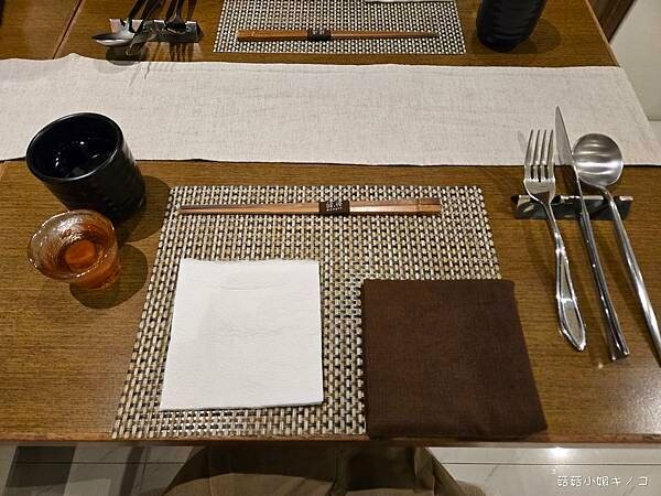 【住。金瓜石】大雨中的金瓜石來場與自己的緩慢對話–緩慢 金瓜