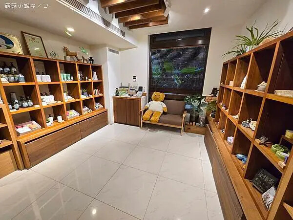 【住。金瓜石】大雨中的金瓜石來場與自己的緩慢對話–緩慢 金瓜