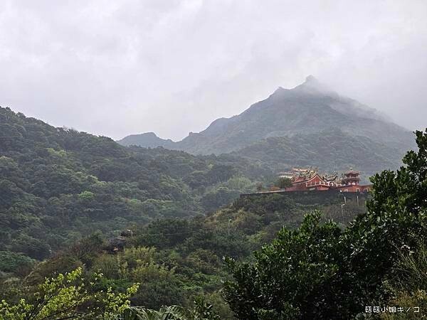 【住。金瓜石】大雨中的金瓜石來場與自己的緩慢對話–緩慢 金瓜