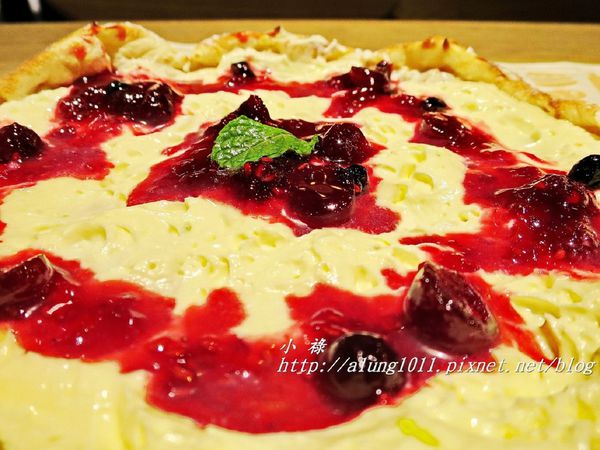 堤諾比薩 Tino's Pizza Café(高雄河堤店)：堤諾比薩 Tino's Pizza Café-高雄河堤店