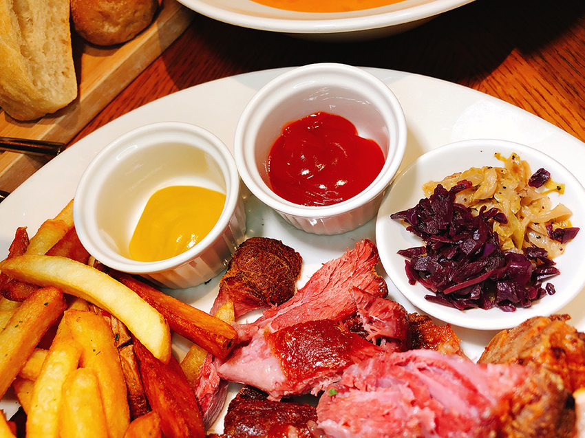 Bagel Bagel Cafe & Bar Bagel Bagel Cafe & Bar,香港私宅打邊爐,桂香私宅,松江南京美食,松江南京包場,松江南京包廂,松江南京餐酒館,酒窖餐廳