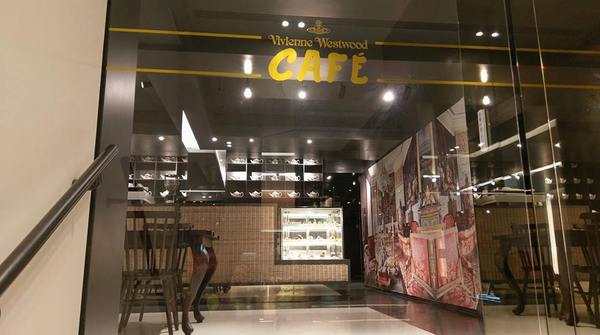 Vivienne westwood cafe:Vivienne westwood cafe-台北東區下午茶 知名英國品牌Vivienne westwood附設咖啡館 環境舒適、餐點美味 姊妹約會首選 (甜點/英倫風/輕食/忠孝敦化站