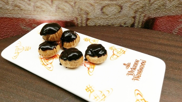 Vivienne westwood cafe:Vivienne westwood cafe-台北東區下午茶 知名英國品牌Vivienne westwood附設咖啡館 環境舒適、餐點美味 姊妹約會首選 (甜點/英倫風/輕食/忠孝敦化站