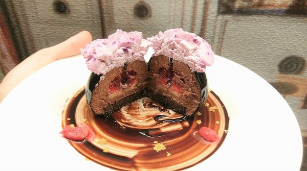 Vivienne westwood cafe:Vivienne westwood cafe-台北東區下午茶 知名英國品牌Vivienne westwood附設咖啡館 環境舒適、餐點美味 姊妹約會首選 (甜點/英倫風/輕食/忠孝敦化站