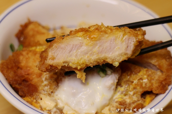 吉豚屋(中華店)：西門町小南門美食『吉豚屋-中華店』日本最大連鎖豬排店/萬華家樂福-桂林店/捷運西門站