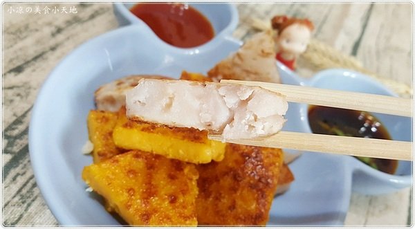 菜頭粿爺爺 - 竹蒸籠蘿蔔糕 / 芋頭糕 - 素食 Vegetarian Food：台中西屯』菜頭粿爺爺║蘿蔔糕也來爆料？ 真材實料傳統風味蘿蔔糕、南瓜、芋頭也來湊熱鬧？