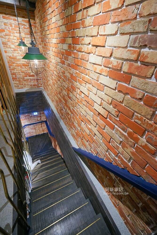 紅盒子美式漢堡-10 紅盒子美式漢堡-10