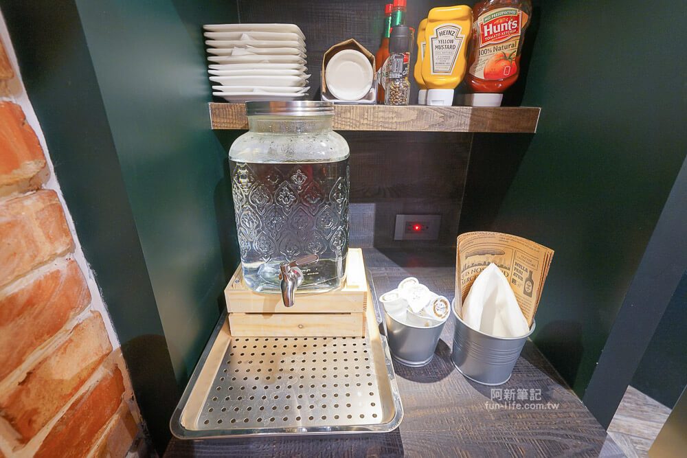 紅盒子美式漢堡-07 紅盒子美式漢堡-07