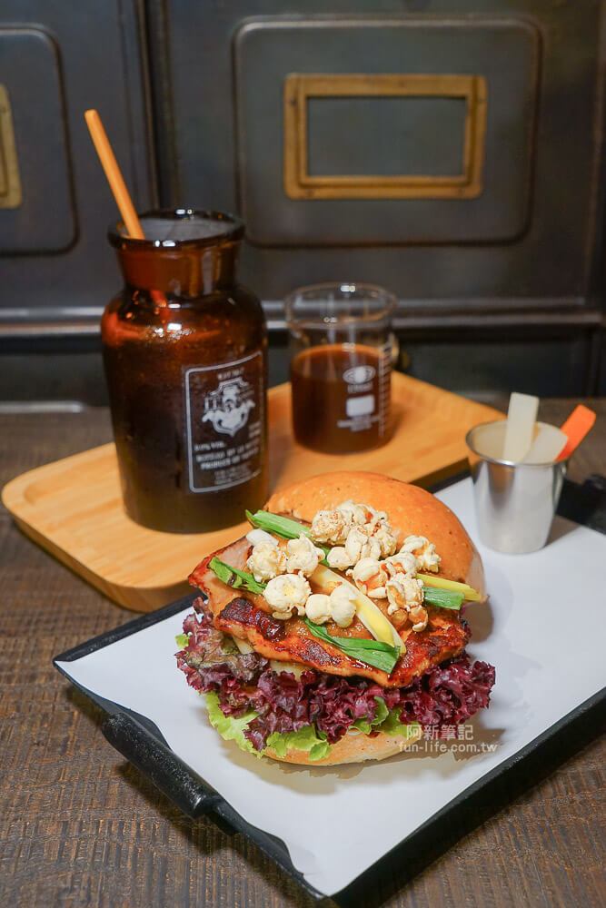 紅盒子美式漢堡-30 紅盒子美式漢堡-30