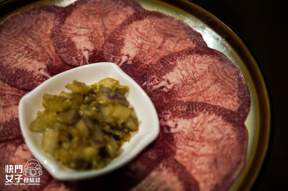 44台中澄居烤物燒肉薄切蔥鹽牛舌橫隔膜.jpg 44台中澄居烤物燒肉薄切蔥鹽牛舌橫隔膜.jpg