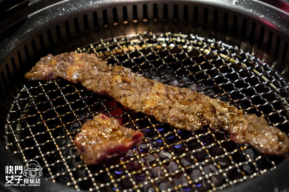 51台中澄居烤物燒肉薄切蔥鹽牛舌橫隔膜.jpg 51台中澄居烤物燒肉薄切蔥鹽牛舌橫隔膜.jpg