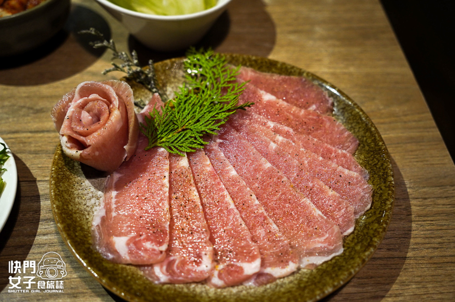 37台中澄居烤物燒肉雞肉牛舌松阪豬.jpg 37台中澄居烤物燒肉雞肉牛舌松阪豬.jpg