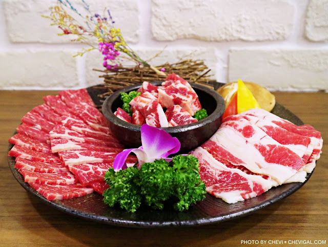 台中西區│澄居烤物燒肉＊連吃燒肉都要跟上乾燥花風潮啦！吃完還可以逛逛勤美和科博館！