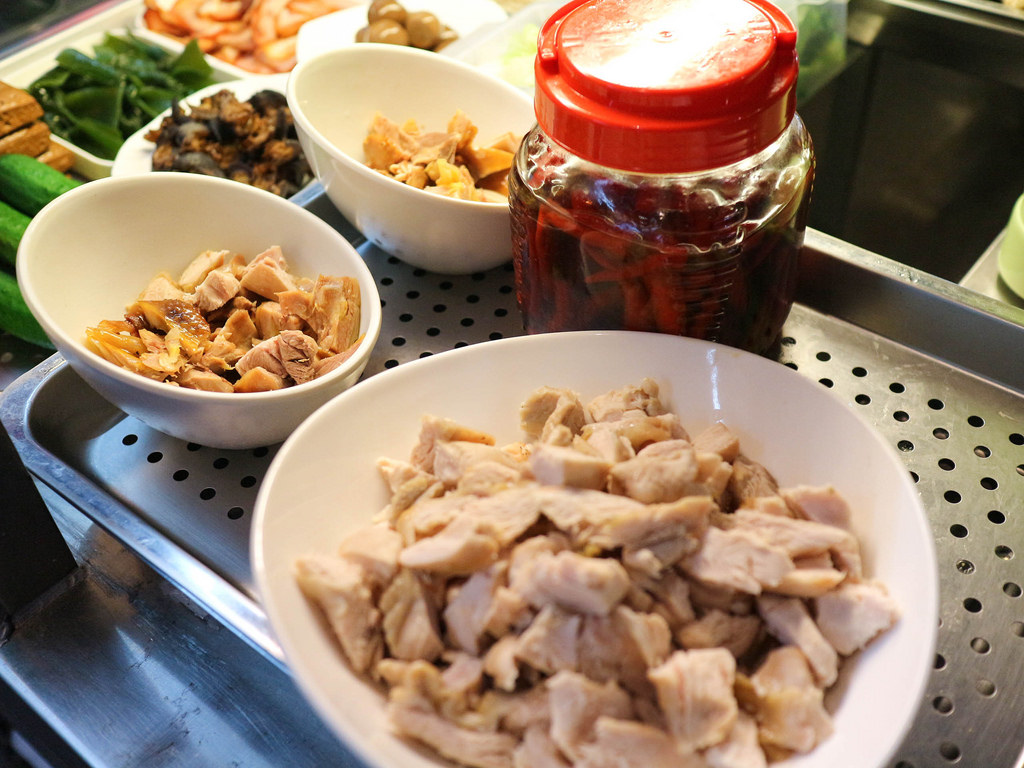 極雞密米苔目鹽水雞 (12)