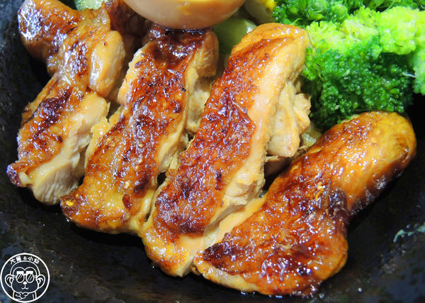 滿座丼屋：呷飽祙【新北三峽･滿座丼屋】現點現做的用心丼飯