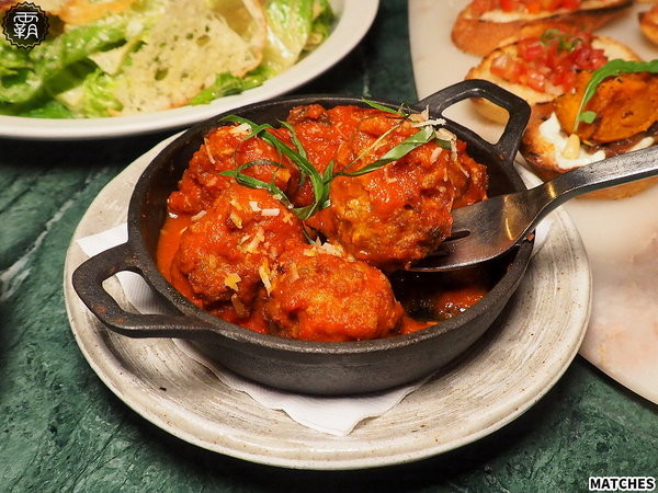 Matches 餐酒館:Matches微醺,燈光美氣氛佳的歐風餐廳菜色新改版,爐烤紐約客軟嫩多汁~ Matches 餐酒館:Matches微醺,燈光美氣氛佳的歐風餐廳菜色新改版,爐烤紐約客軟嫩多汁~