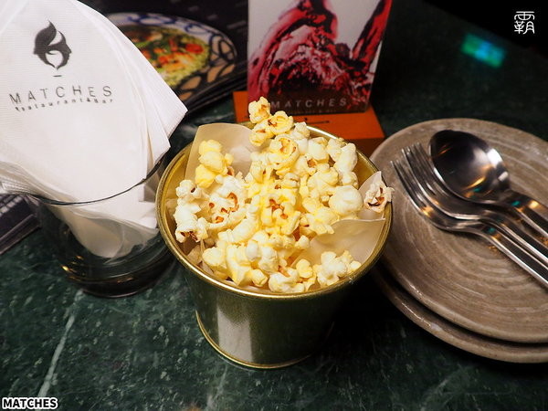 Matches 餐酒館:Matches微醺,燈光美氣氛佳的歐風餐廳菜色新改版,爐烤紐約客軟嫩多汁~ Matches 餐酒館:Matches微醺,燈光美氣氛佳的歐風餐廳菜色新改版,爐烤紐約客軟嫩多汁~